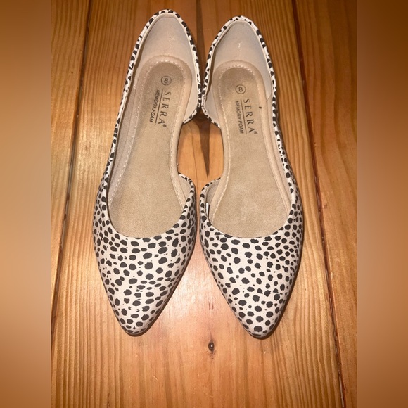 Serra Women's animal print Spotted Flats women’s 8 - Picture 3 of 4
